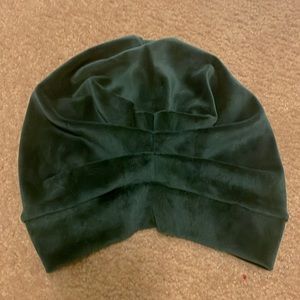 Green Emerald velvet head turban elegant NEW